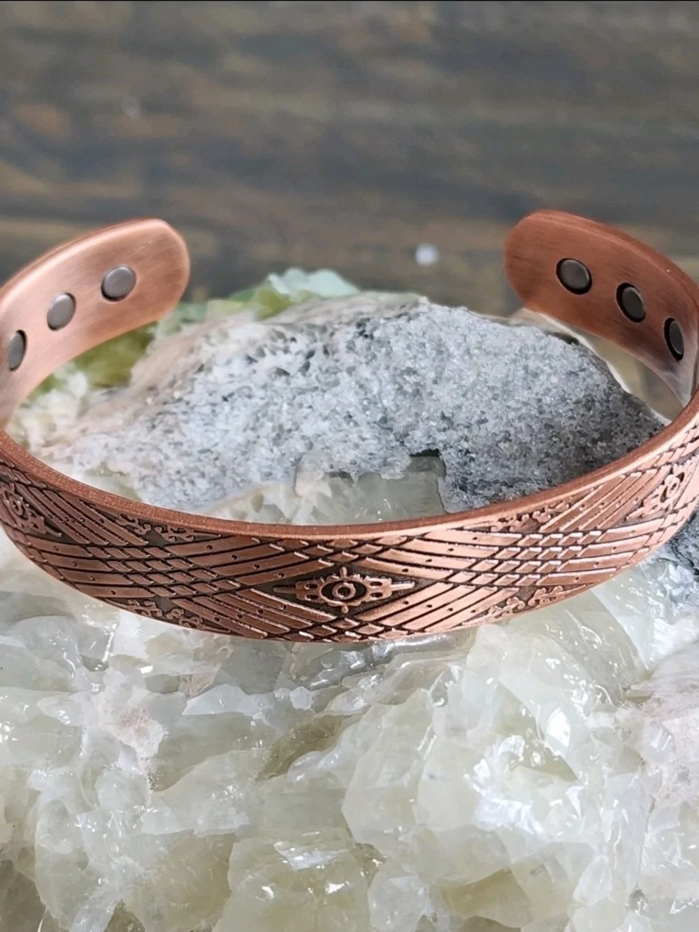 Pure Copper Magnetic Geometric Cuff Bracelet – 6 Magnets – Adjustable